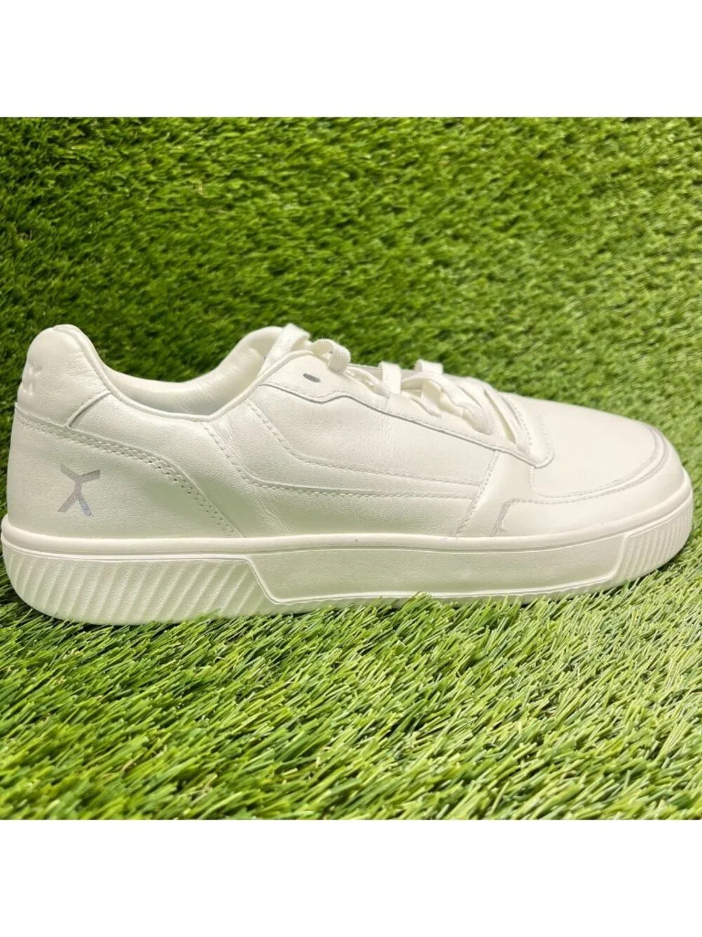 Flux Footwear Adapt Leather Trainer White Mens Size 11 Athletic Shoes Sneakers